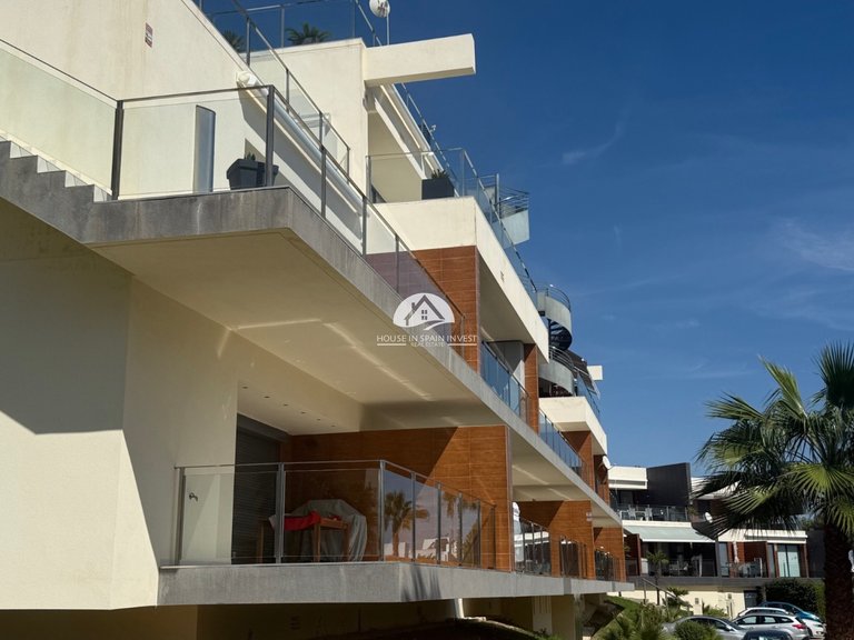 Apartment for Sale in Villamartín - Las Filipinas Orihuela Costa, Alicante 5