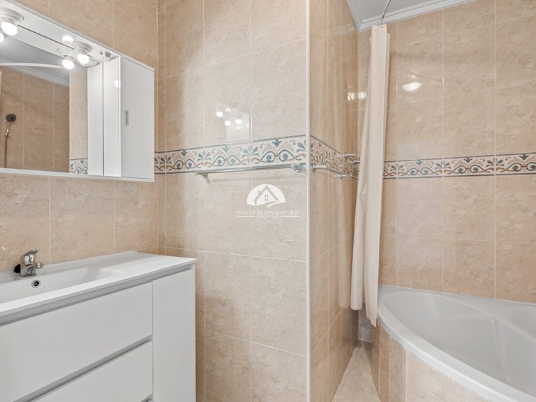 Town House for Sale in Rojales Rojales - Ciudad Quesada, Alicante 19