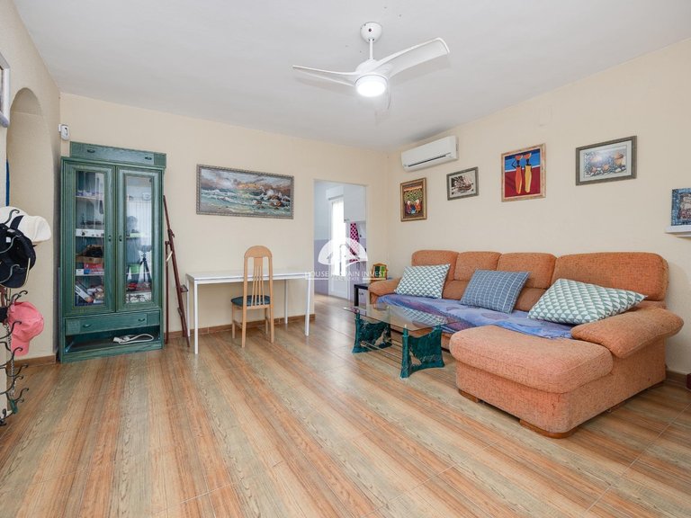 Villa for Sale in Los Balcones Torrevieja, Alicante 11