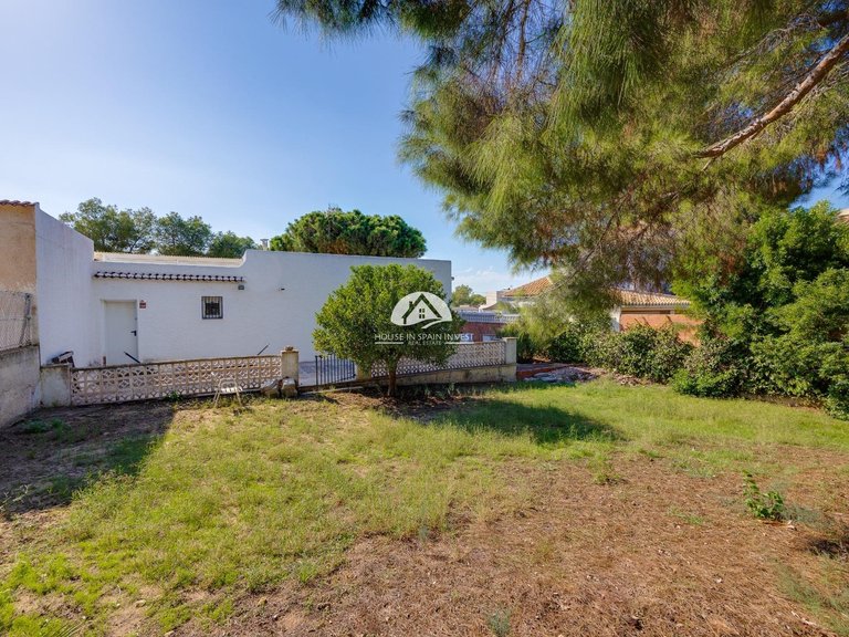 Villa for Sale in Los Balcones Torrevieja, Alicante 33