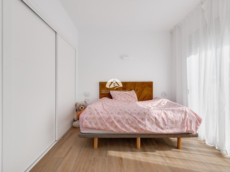 Villa for Sale in Los Frutales Torrevieja, Alicante 27