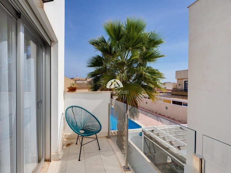 Villa for Sale in Los Frutales Torrevieja, Alicante 30