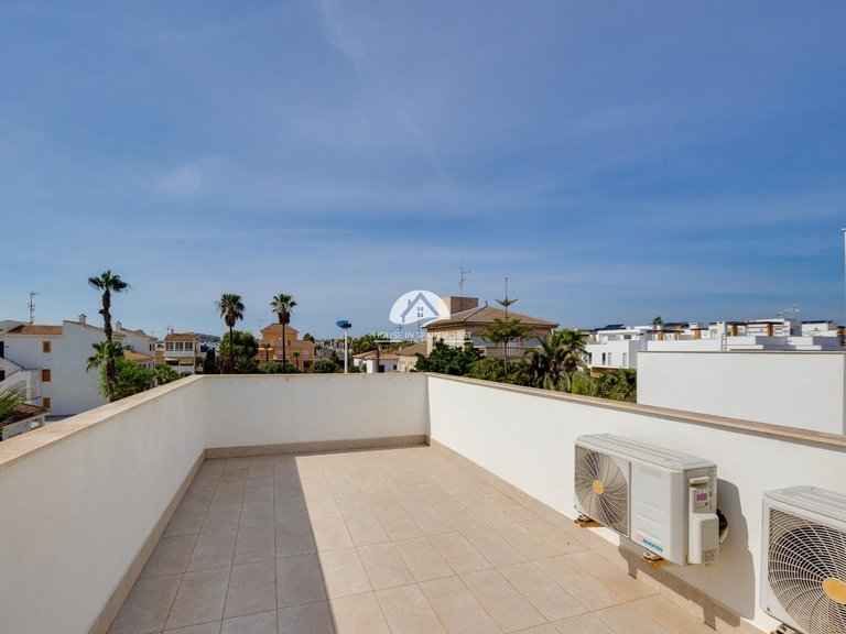 Villa for Sale in Los Frutales Torrevieja, Alicante 39