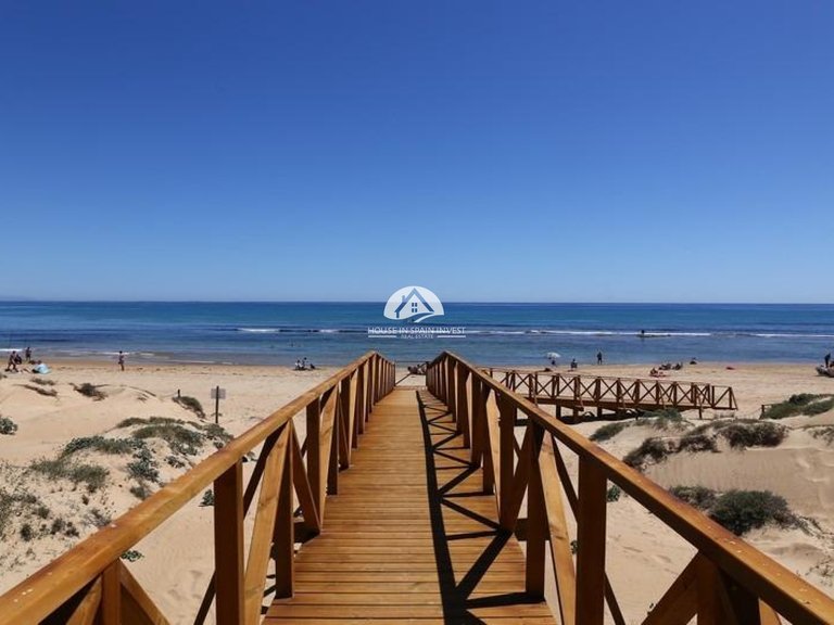Apartment for Sale in La Mata Torrevieja, Alicante 22