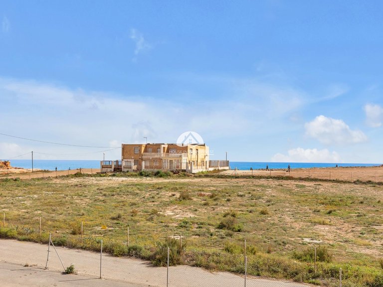 Apartment for Sale in Los Frutales Torrevieja, Alicante 4