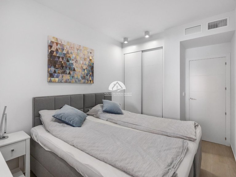 Apartment for Sale in Los Frutales Torrevieja, Alicante 25