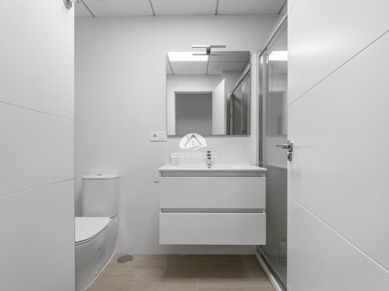 Apartment for Sale in Los Frutales Torrevieja, Alicante 27