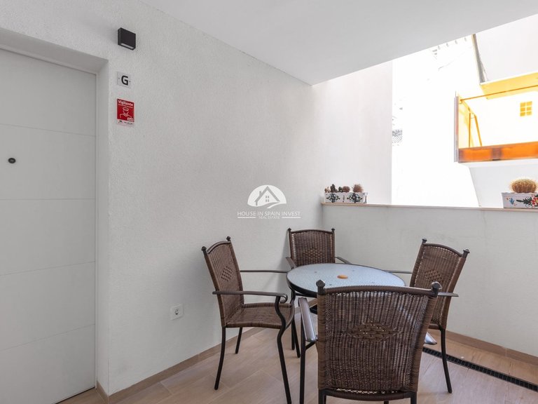 Apartment for Sale in Los Frutales Torrevieja, Alicante 32