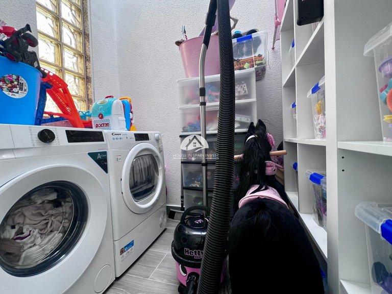 Villa for Sale in Villamartín - Las Filipinas San Miguel De Salinas, Alicante 13