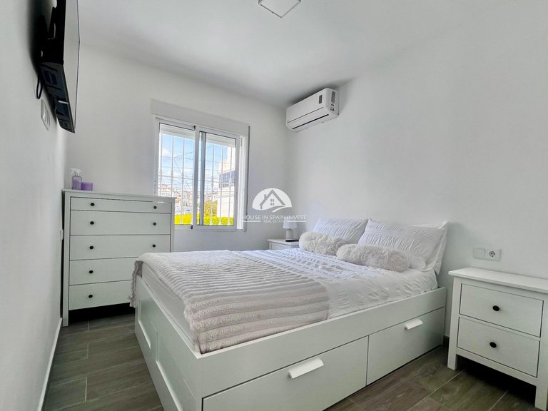 Villa for Sale in Villamartín - Las Filipinas San Miguel De Salinas, Alicante 20