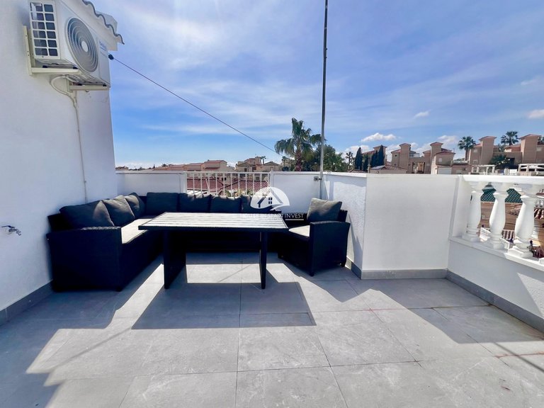 Villa for Sale in Villamartín - Las Filipinas San Miguel De Salinas, Alicante 22