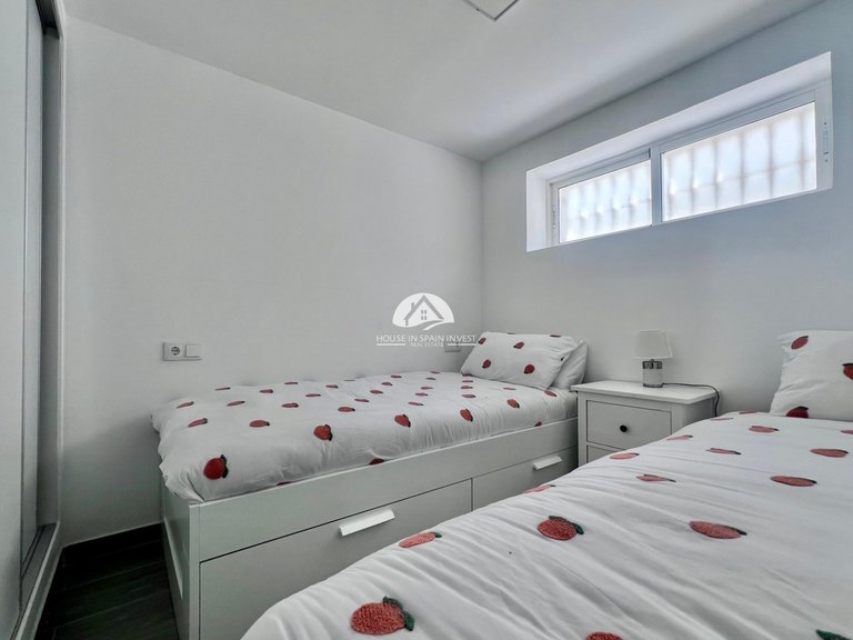 Villa for Sale in Villamartín - Las Filipinas San Miguel De Salinas, Alicante 37