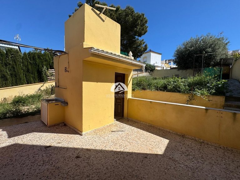 Villa for Sale in Los Balcones Torrevieja, Alicante 30