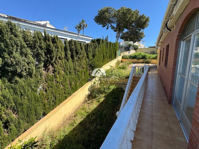 Villa for Sale in Los Balcones Torrevieja, Alicante 34