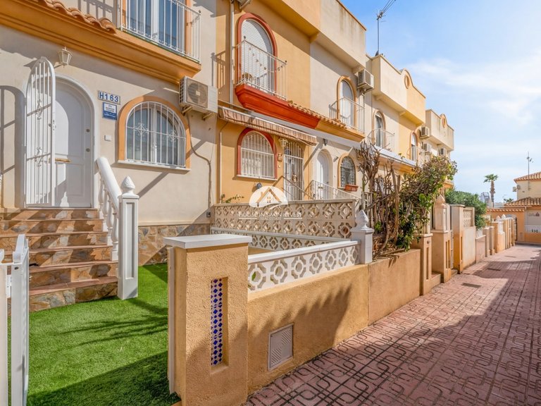 Town House for Sale in La Florida Orihuela Costa, Alicante 11