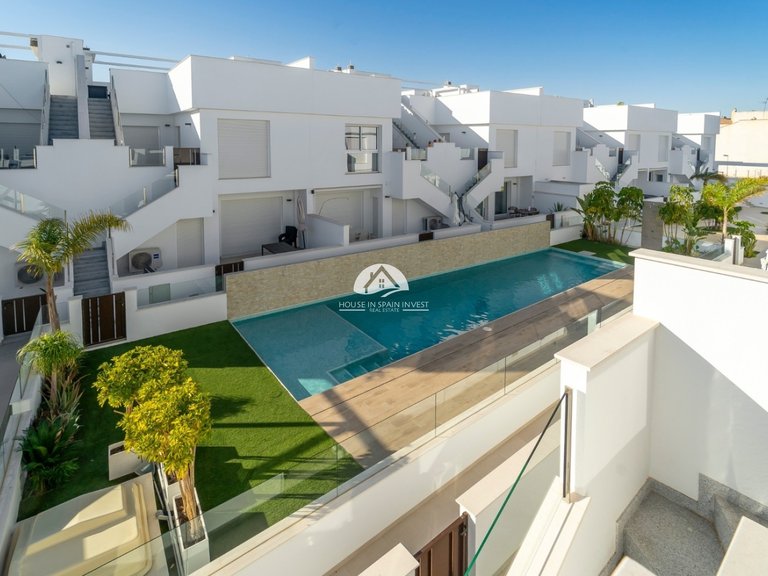 Apartment for Sale in Pilar de la Horadada Pilar De La Horadada, Alicante 28