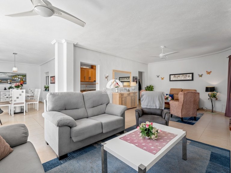 Villa for Sale in Ciudad Quesada Rojales - Ciudad Quesada, Alicante 7