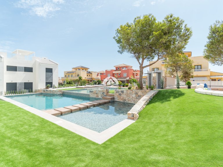 Apartment for Sale in Torrevieja Torrevieja, Alicante 23