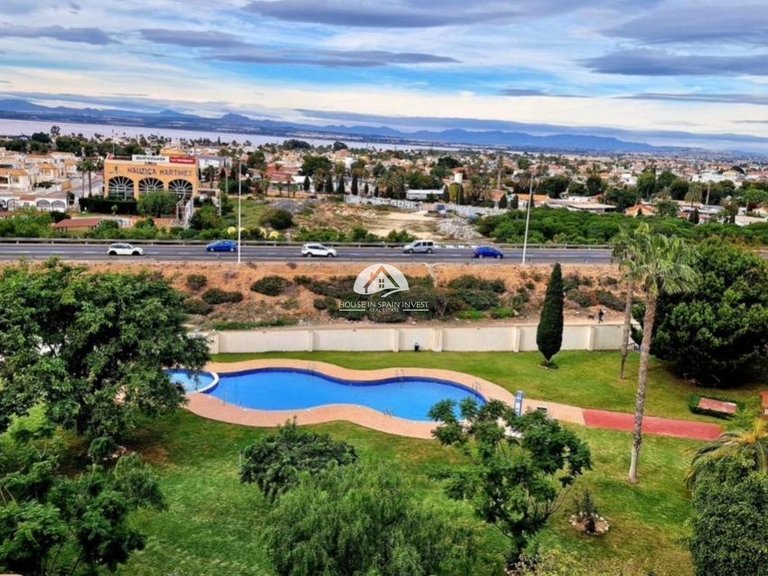 Apartment for Sale in El Acequión - Los Náufragos Torrevieja, Alicante 4