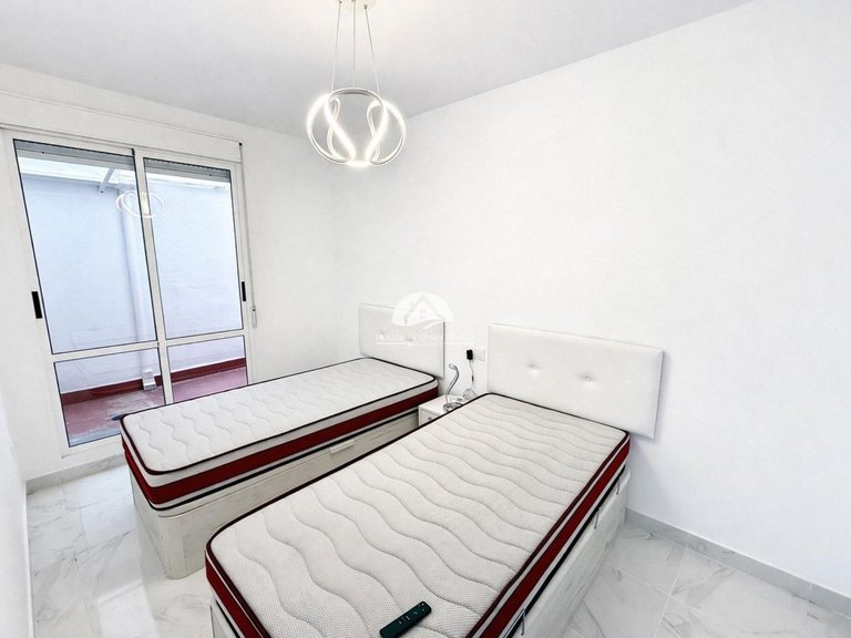 Apartment for Sale in El Acequión - Los Náufragos Torrevieja, Alicante 9