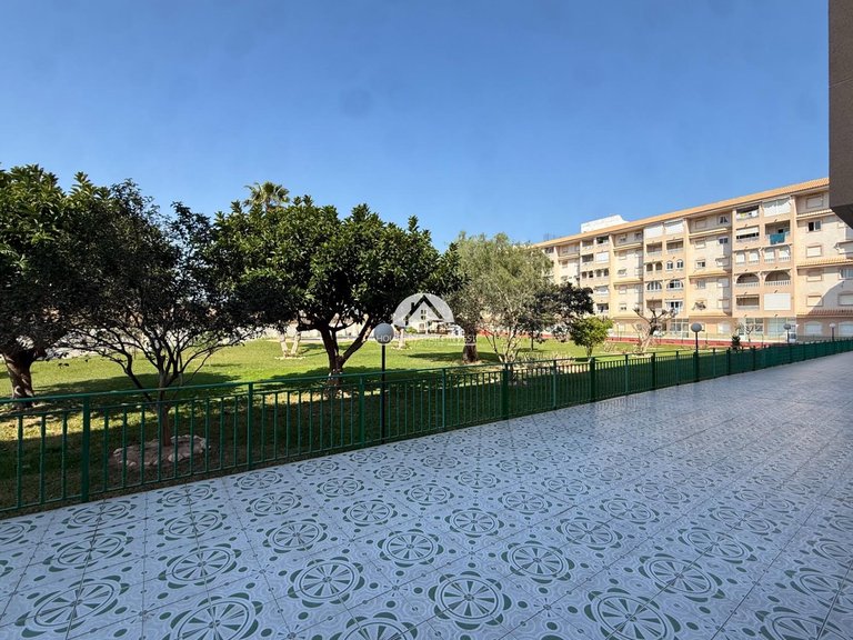 Apartment for Sale in El Acequión - Los Náufragos Torrevieja, Alicante 13