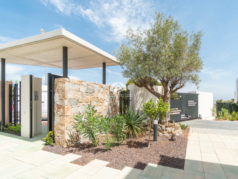 Apartment for Sale in Torrevieja Torrevieja, Alicante 28