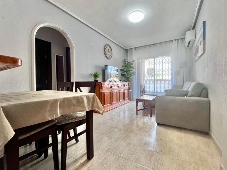 Apartment for Sale in El Acequión - Los Náufragos Torrevieja, Alicante 4