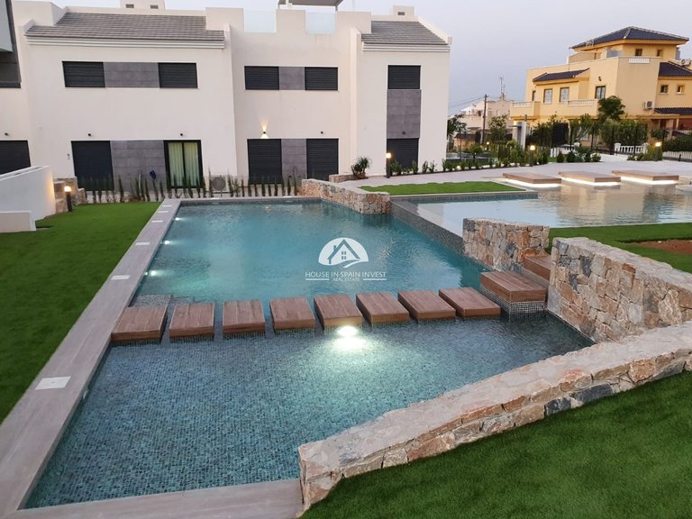 Apartment for Sale in Torrevieja Torrevieja, Alicante 41