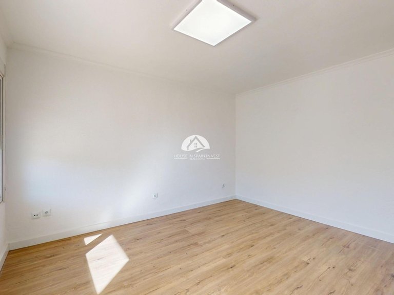 Apartment for Sale in Villamartín - Las Filipinas Orihuela Costa, Alicante 3