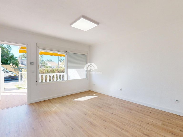 Apartment for Sale in Villamartín - Las Filipinas Orihuela Costa, Alicante 5