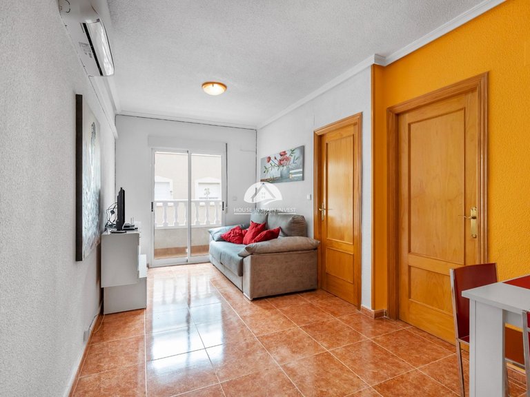 Apartment for Sale in Centro Torrevieja, Alicante 2