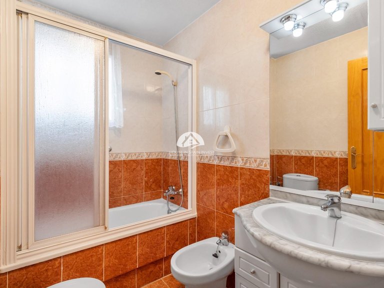 Apartment for Sale in Centro Torrevieja, Alicante 19