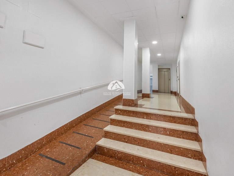 Apartment for Sale in Centro Torrevieja, Alicante 22