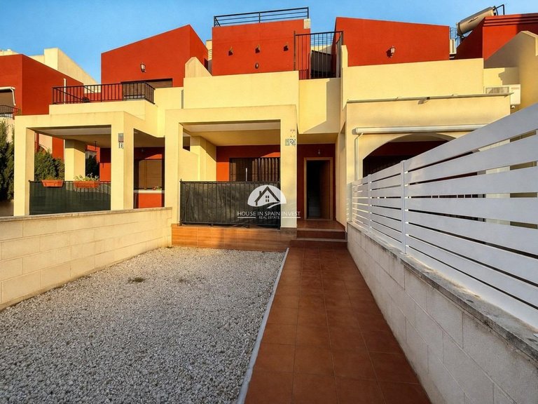 Town House for Sale in Aguas Nuevas - Sector 25 Torrevieja, Alicante 1