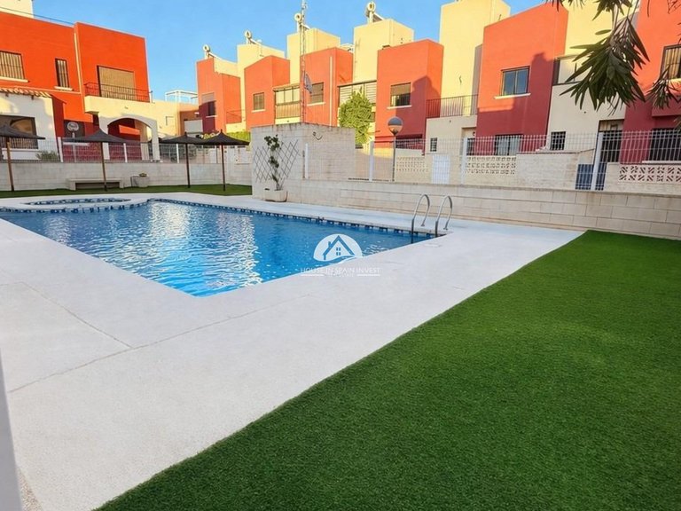 Town House for Sale in Aguas Nuevas - Sector 25 Torrevieja, Alicante 10