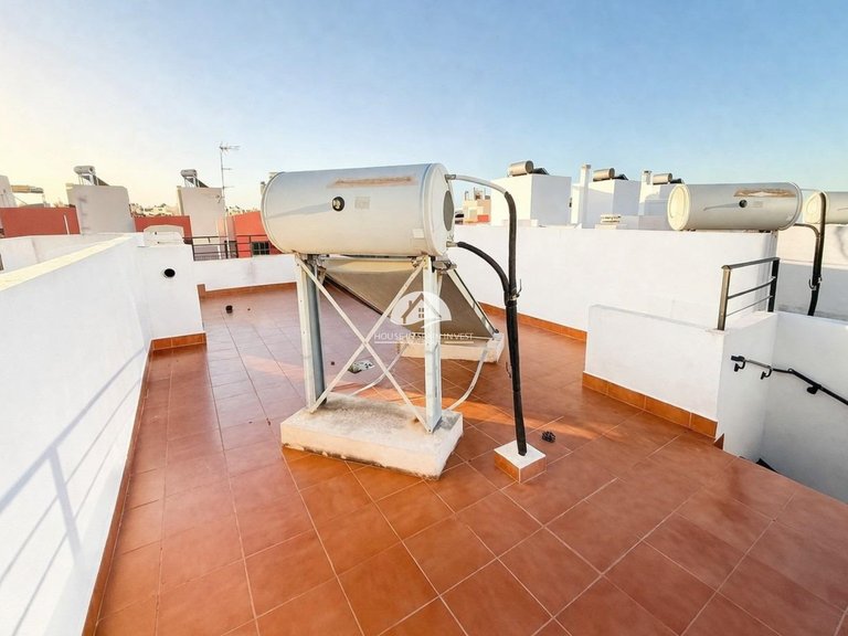 Town House for Sale in Aguas Nuevas - Sector 25 Torrevieja, Alicante 12