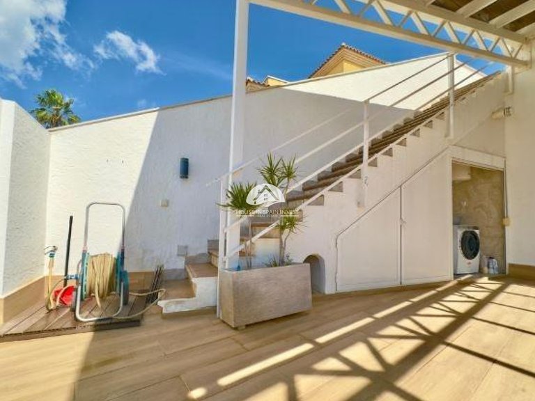Villa for Sale in Torre de la Horadada Pilar De La Horadada, Alicante 4