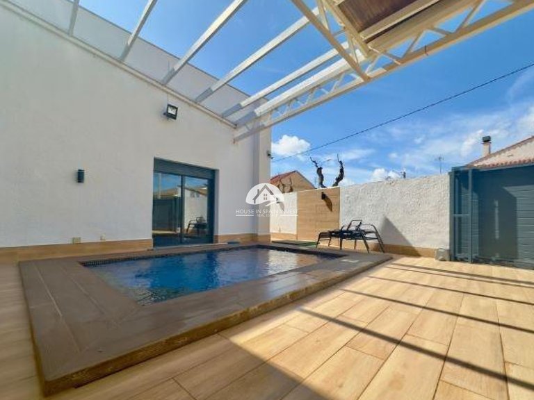 Villa for Sale in Torre de la Horadada Pilar De La Horadada, Alicante 5