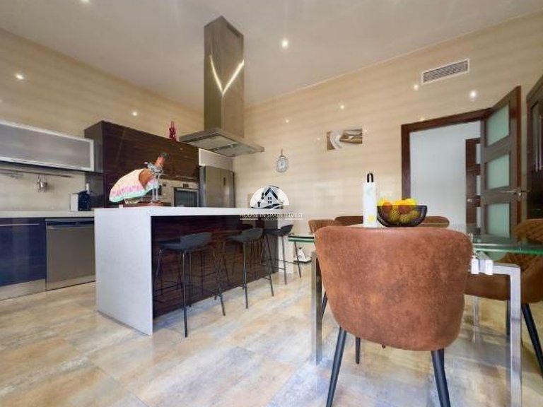 Villa for Sale in Torre de la Horadada Pilar De La Horadada, Alicante 17