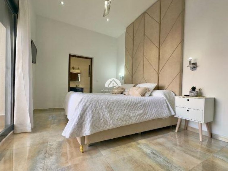 Villa for Sale in Torre de la Horadada Pilar De La Horadada, Alicante 24
