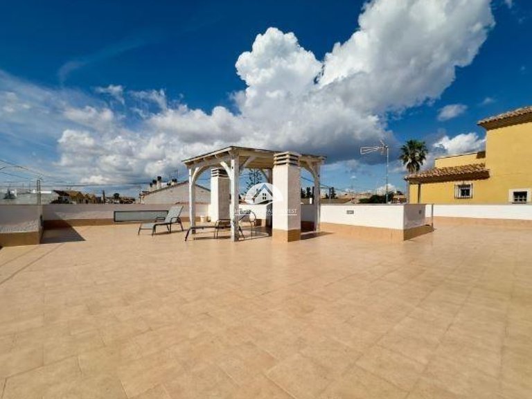 Villa for Sale in Torre de la Horadada Pilar De La Horadada, Alicante 35