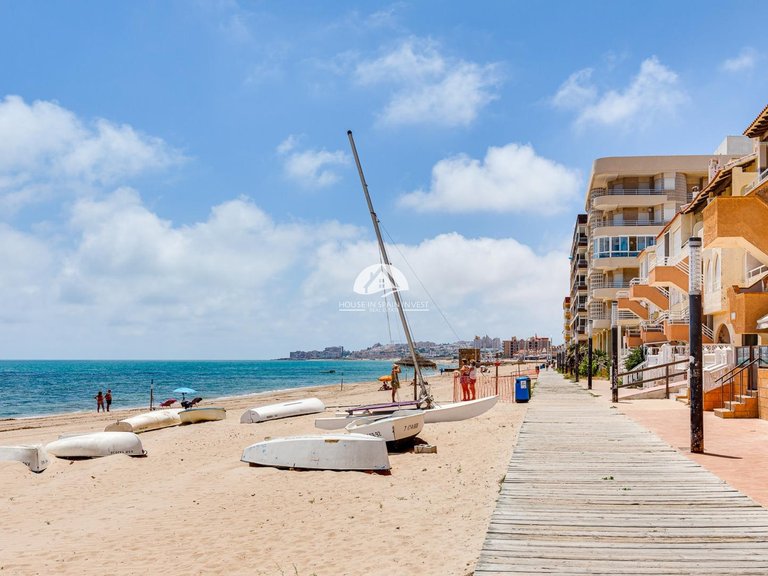 Apartment for Sale in La Mata Torrevieja, Alicante 22