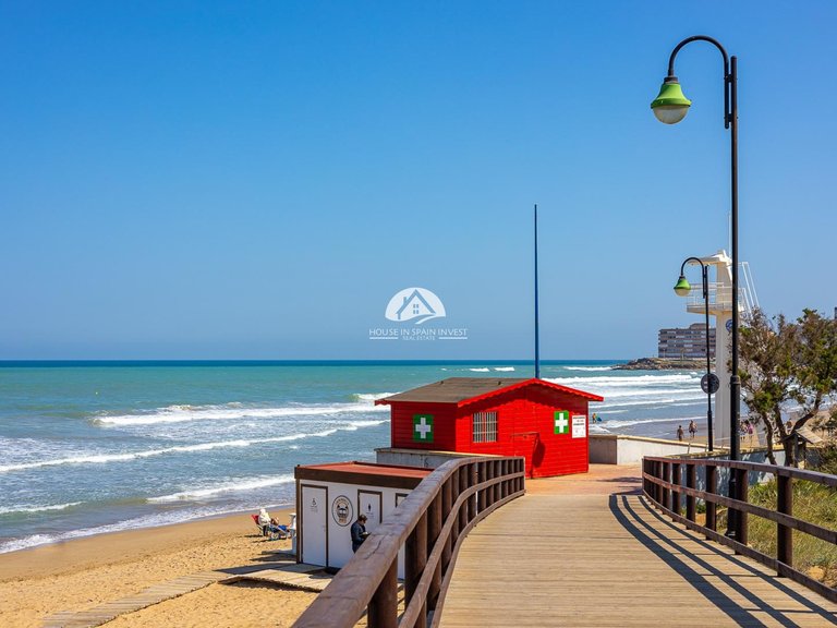 Apartment for Sale in La Mata Torrevieja, Alicante 25