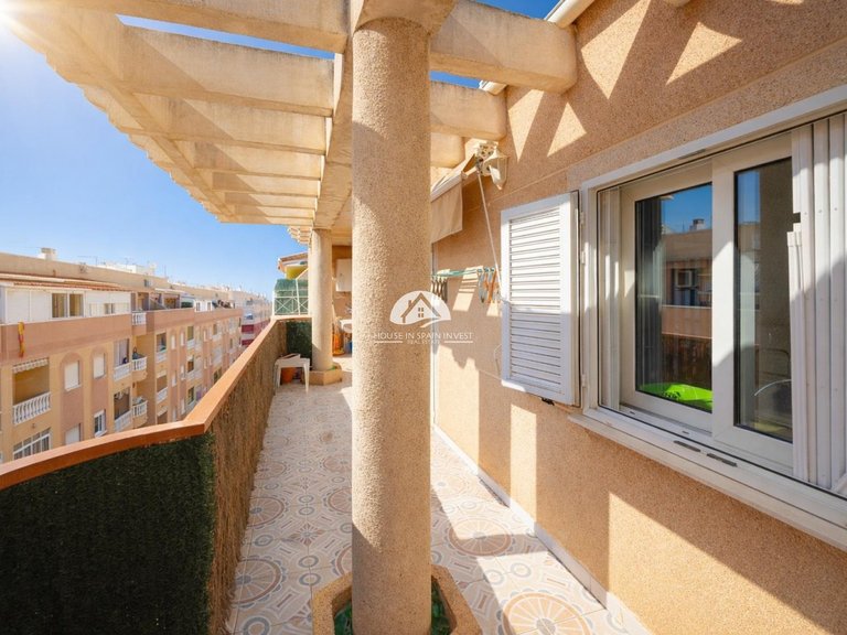 Apartment for Sale in El Acequión - Los Náufragos Torrevieja, Alicante 2
