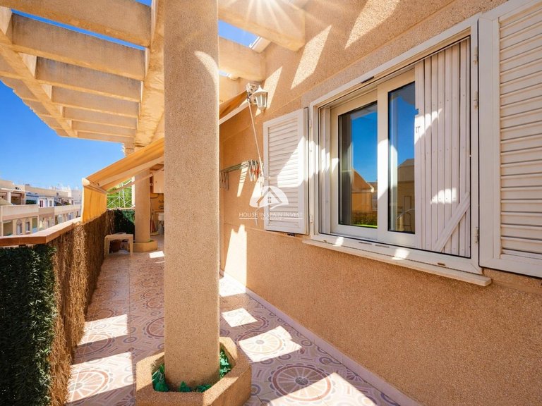 Apartment for Sale in El Acequión - Los Náufragos Torrevieja, Alicante 4