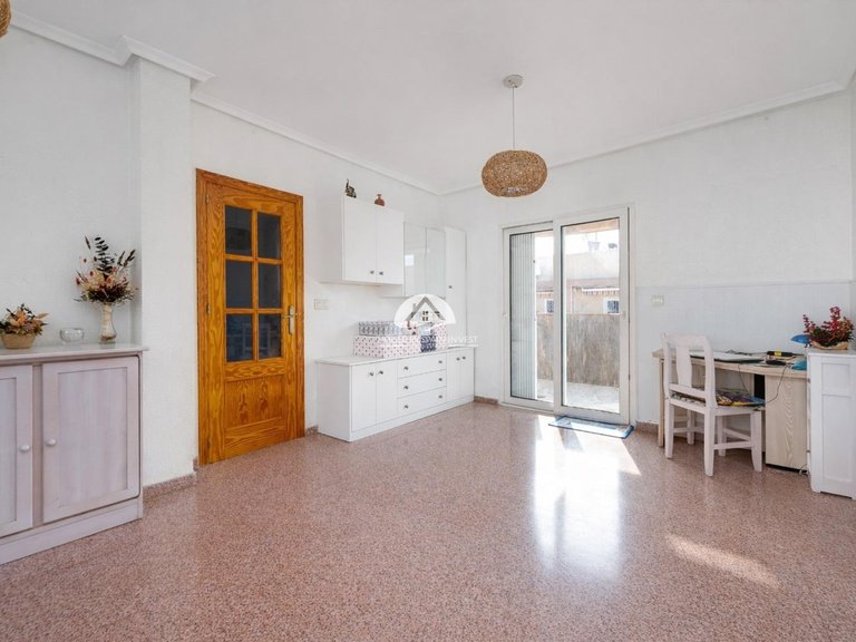 Apartment for Sale in El Acequión - Los Náufragos Torrevieja, Alicante 11