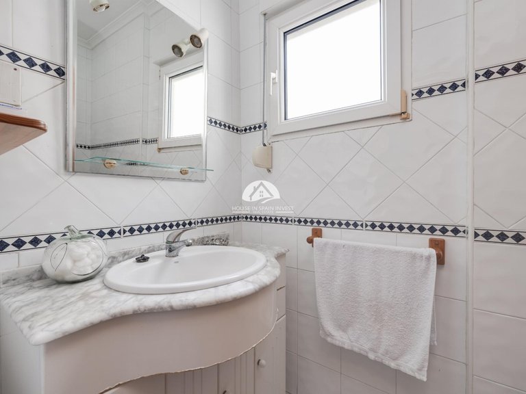 Apartment for Sale in El Acequión - Los Náufragos Torrevieja, Alicante 15