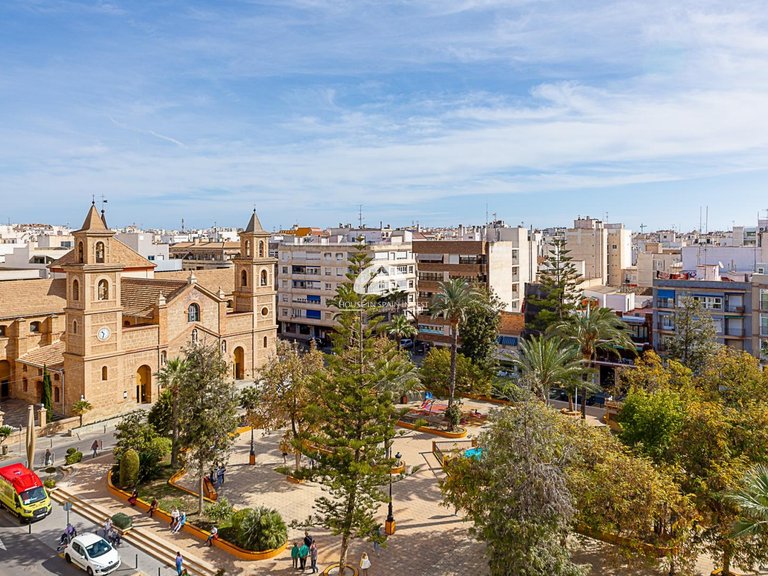 Apartment for Sale in El Acequión - Los Náufragos Torrevieja, Alicante 30