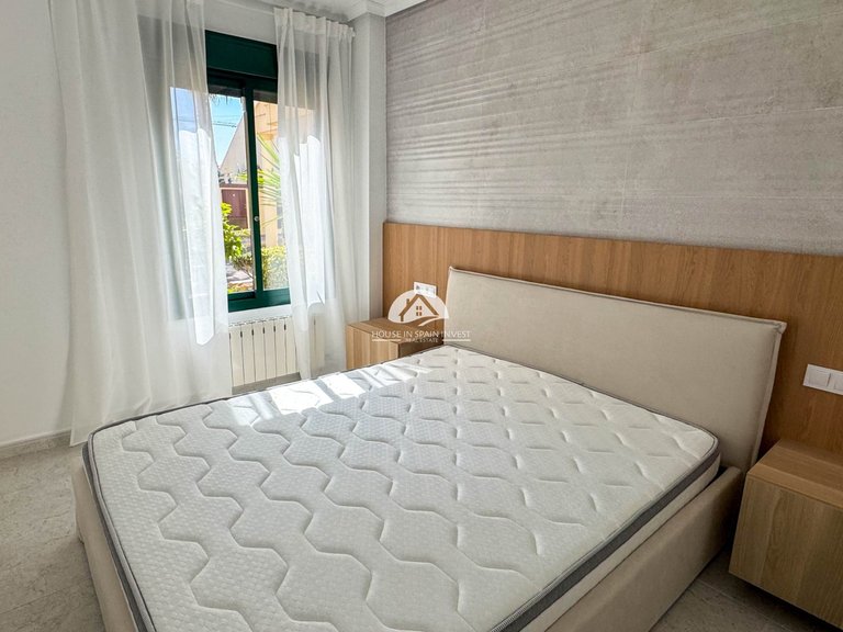 Apartment for Sale in Lomas de Cabo Roig Orihuela Costa, Alicante 19