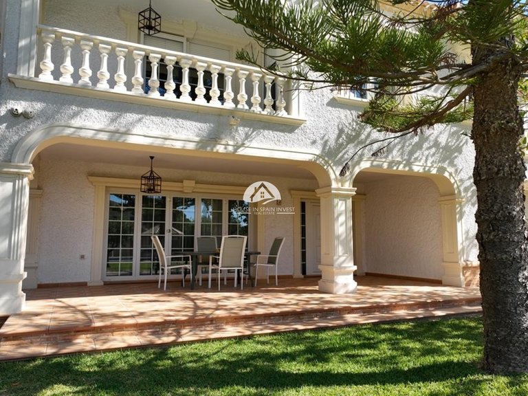 Villa for Sale in Cabo roig Orihuela Costa, Alicante 4